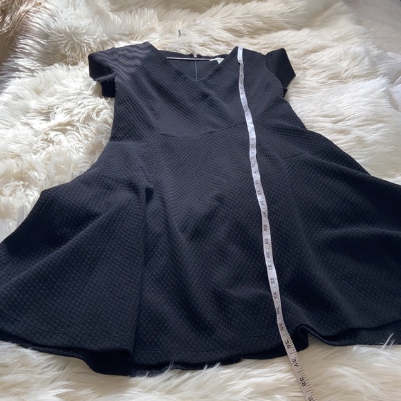 Cato solid black midi v neck A line short sleeve zip up 1950s little black dress - Picture 15 of 17